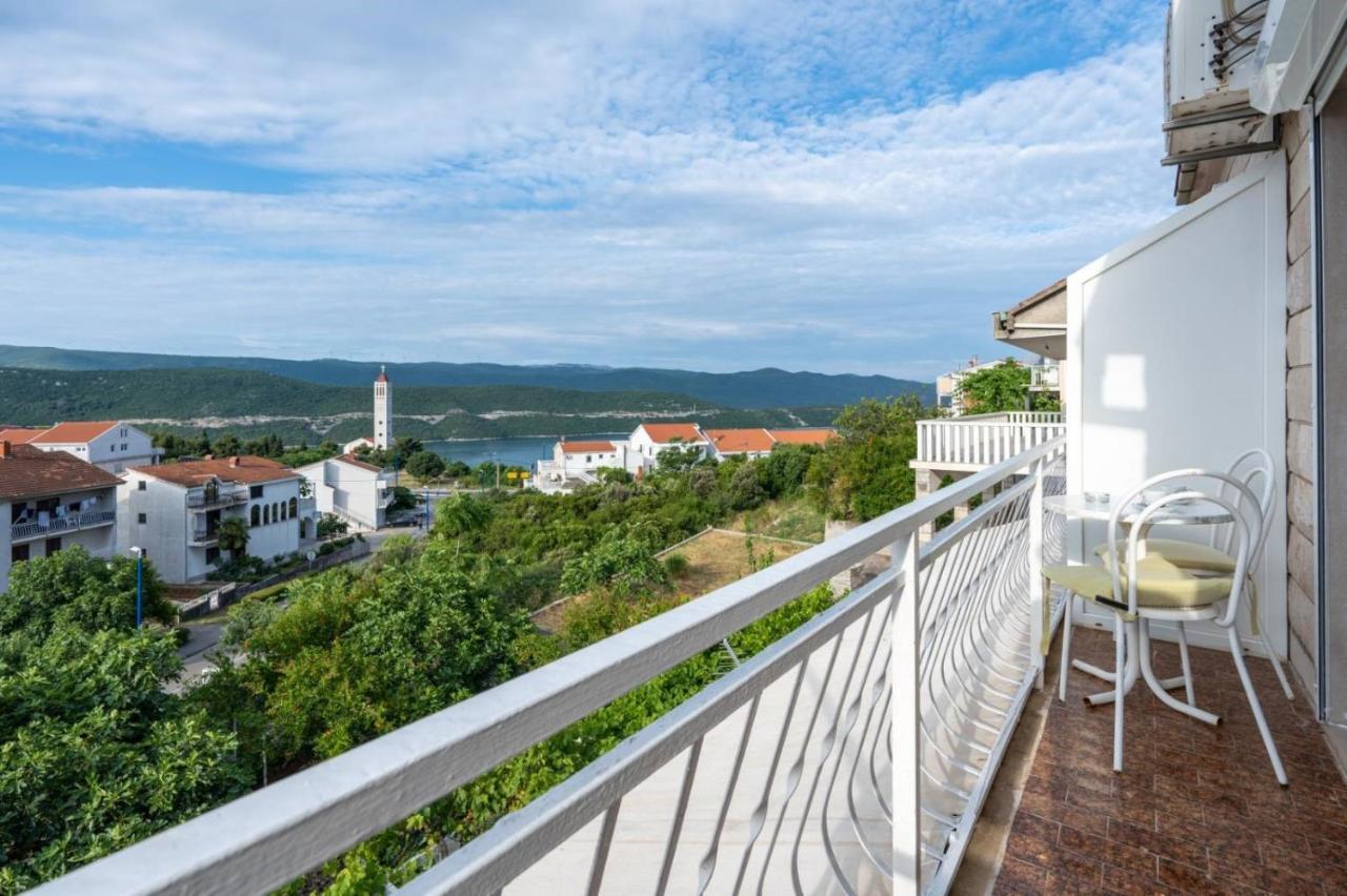 Apartments And Rooms Lotus Neum Esterno foto