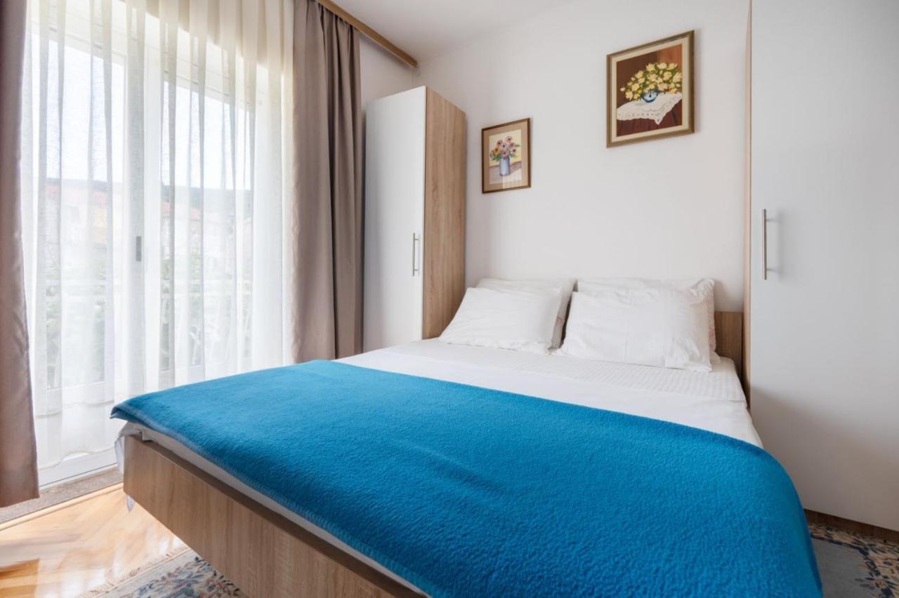 Apartments And Rooms Lotus Neum Esterno foto